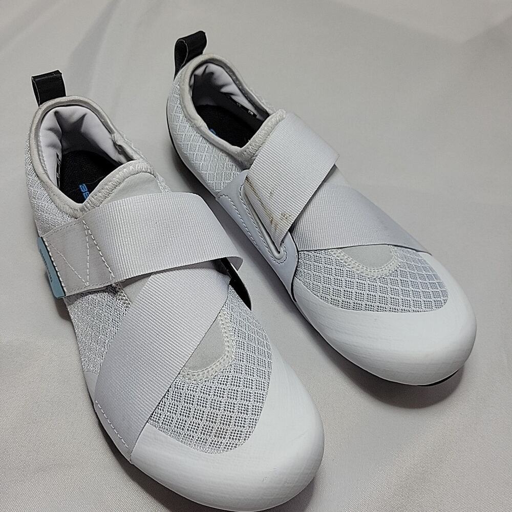 Shimano SH-IC100 Dynalast Women's Indoor Cycling Shoes Bike White SPD Cleat incl - Picture 2 of 10